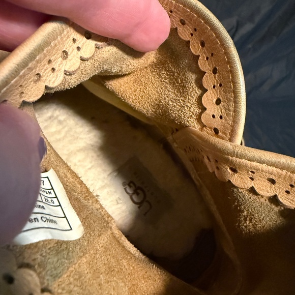 Ugg Boots - Picture 5 of 14